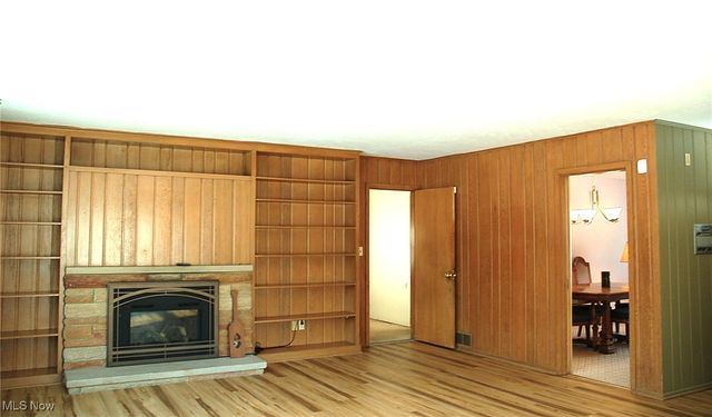 6626 Hawthorne Drive, Brecksville, OH 44141