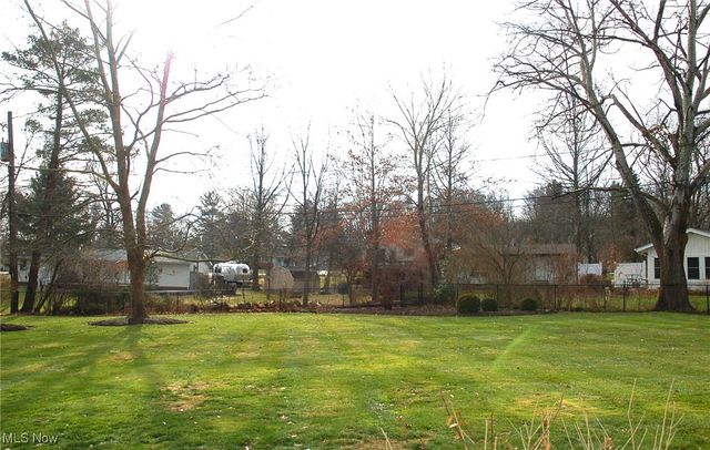 6626 Hawthorne Drive, Brecksville, OH 44141