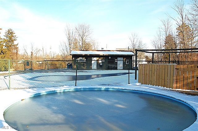 6626 Hawthorne Drive, Brecksville, OH 44141