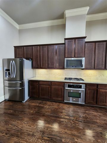 5706 Petty Street, Houston, TX 77007