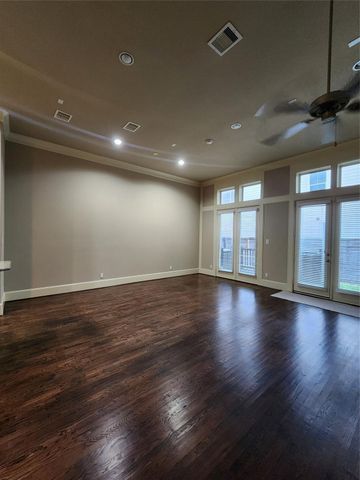 5706 Petty Street, Houston, TX 77007