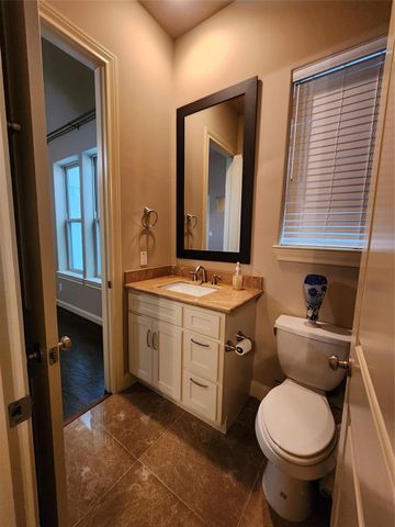5706 Petty Street, Houston, TX 77007