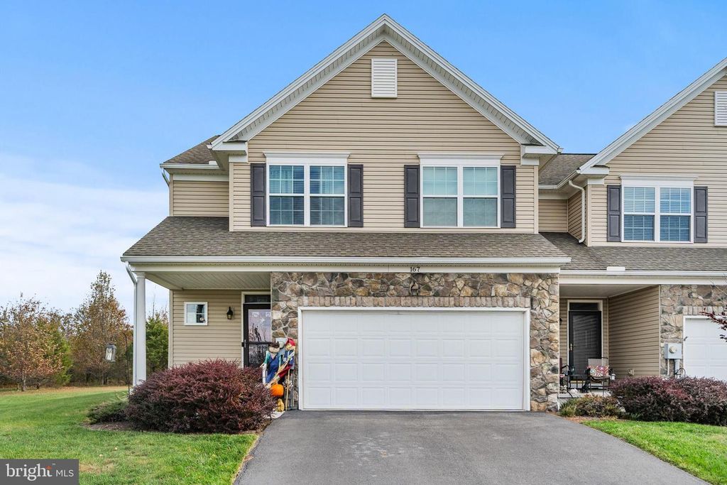 167 BATTALION LN, Gettysburg, PA 17325