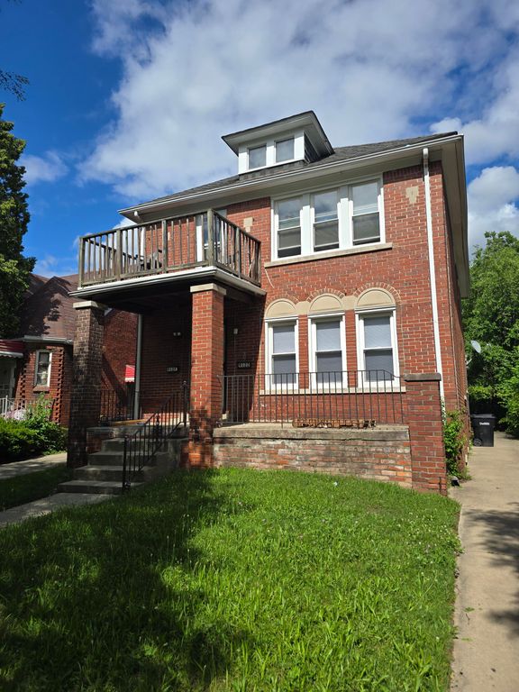 9122 Pinehurst Street, Detroit City, MI 48204