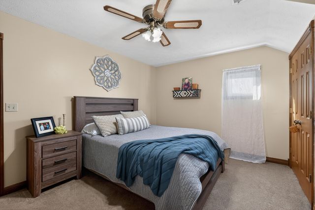 105 Choctaw Drive, Dry Ridge, KY 41035