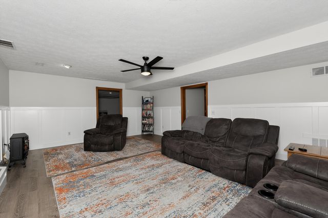 105 Choctaw Drive, Dry Ridge, KY 41035