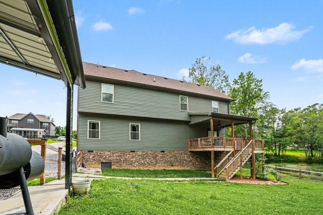 1415 Southside Rd, Southside, TN 37171