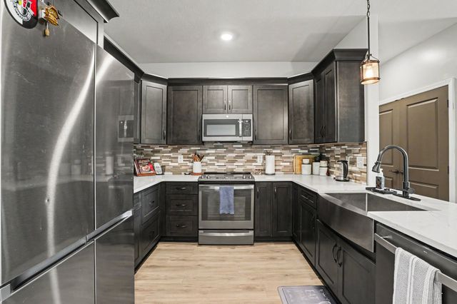 1415 Southside Rd, Southside, TN 37171