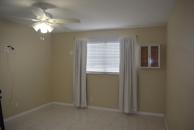117 Golden River Drive, West Palm Beach, FL 33411