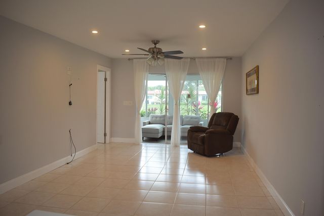 117 Golden River Drive, West Palm Beach, FL 33411
