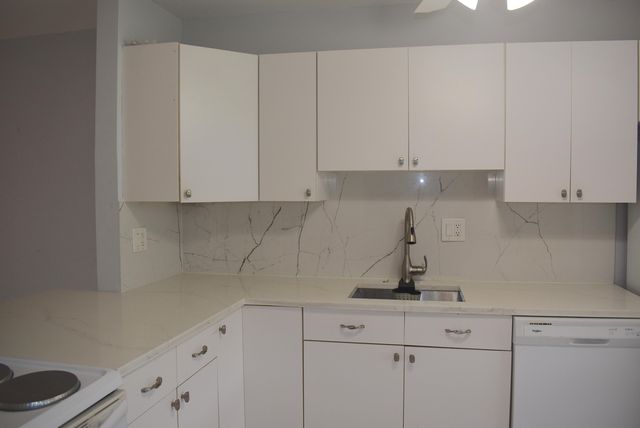 117 Golden River Drive, West Palm Beach, FL 33411