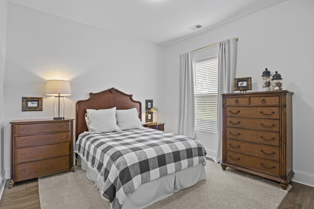 900 Shelburne Way, Nicholasville, KY 40356