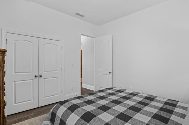 900 Shelburne Way, Nicholasville, KY 40356