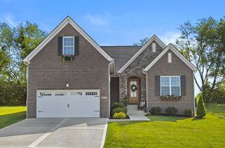 900 Shelburne Way, Nicholasville, KY 40356