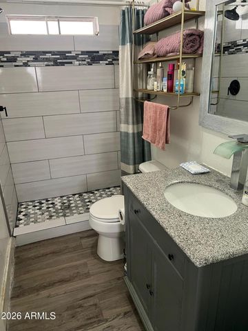 8601 N 71ST Avenue OFC, Glendale, AZ 85301