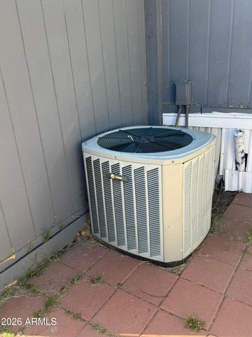 8601 N 71ST Avenue OFC, Glendale, AZ 85301