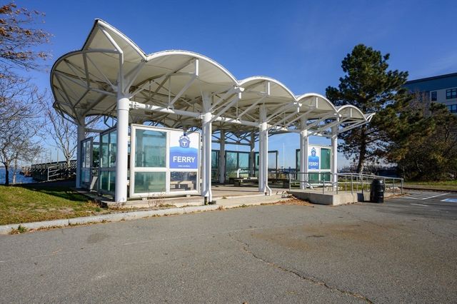 6 Schooner Lane 6, Quincy, MA 02171