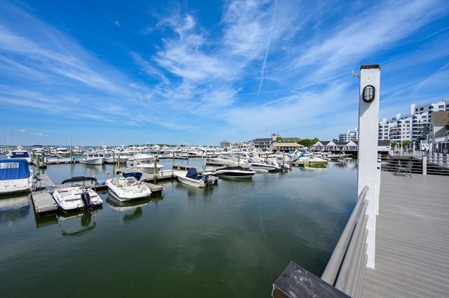 6 Schooner Lane 6, Quincy, MA 02171