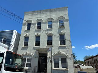 50-35 38th Street, Long Island City, NY 11101