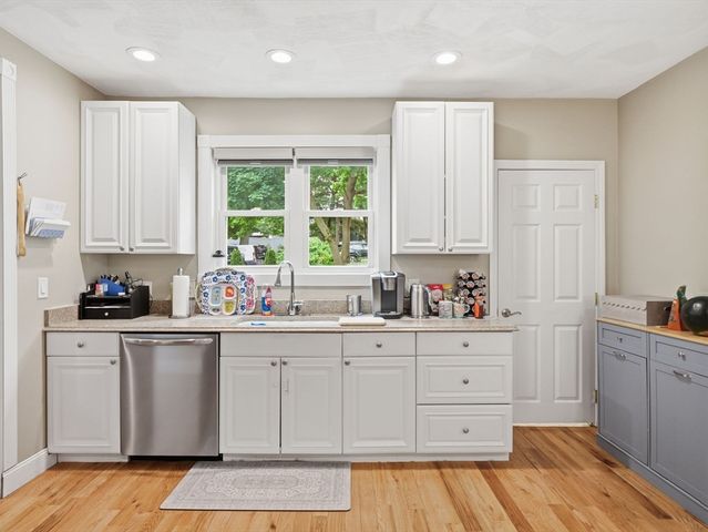 20 Burrill St, Saugus, MA 01906