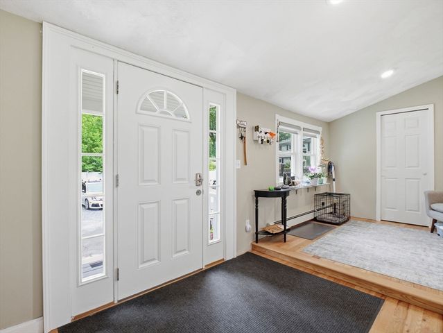 20 Burrill St, Saugus, MA 01906