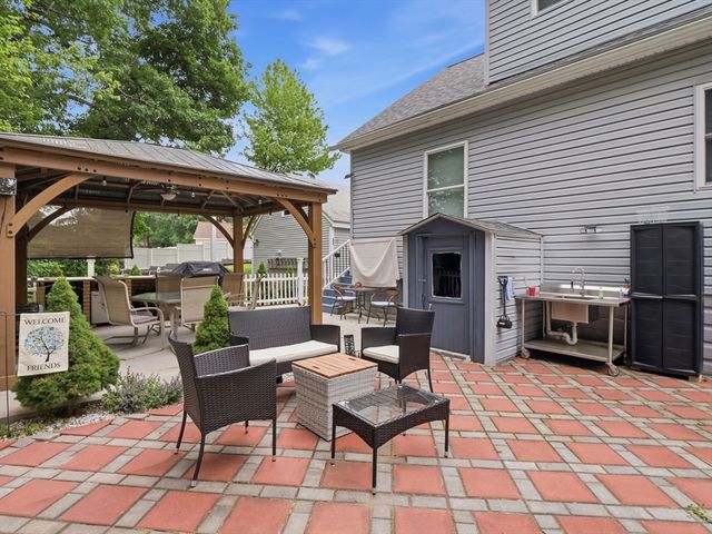 20 Burrill St, Saugus, MA 01906