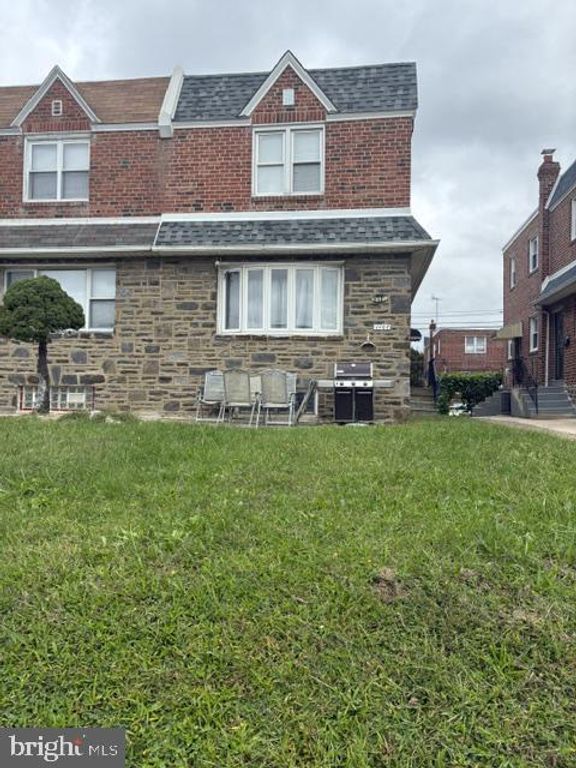 1107 BRIGHTON ST, PHILADELPHIA, PA 19111 — exterior