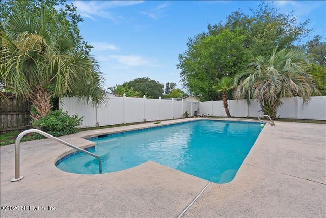 238 BLAIRMORE Boulevard W, Orange Park, FL 32073