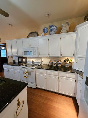 4353 Lawrence 2220, Pierce City, MO 65723