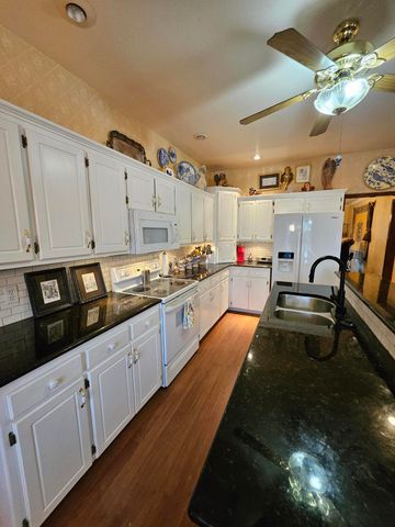 4353 Lawrence 2220, Pierce City, MO 65723