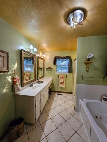 4353 Lawrence 2220, Pierce City, MO 65723