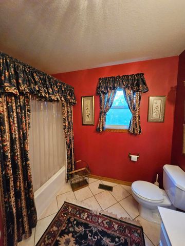 4353 Lawrence 2220, Pierce City, MO 65723