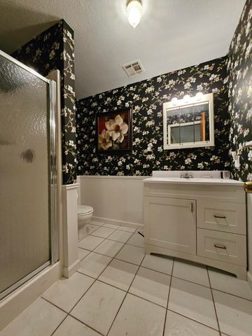 4353 Lawrence 2220, Pierce City, MO 65723