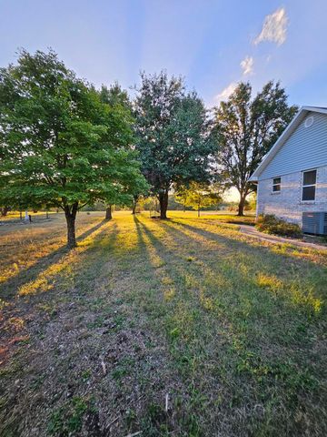 4353 Lawrence 2220, Pierce City, MO 65723