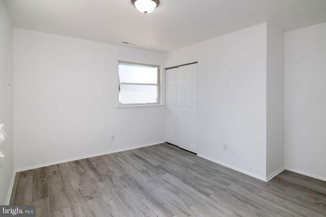 70 HIGHLAND AVE, Sicklerville, NJ 08081
