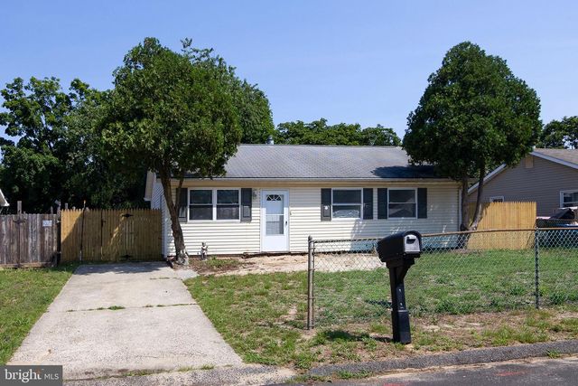 70 HIGHLAND AVE, Sicklerville, NJ 08081