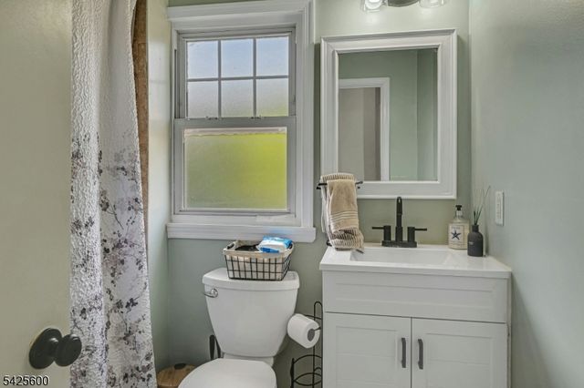 277 Madison Ave, Clifton City, NJ 07011