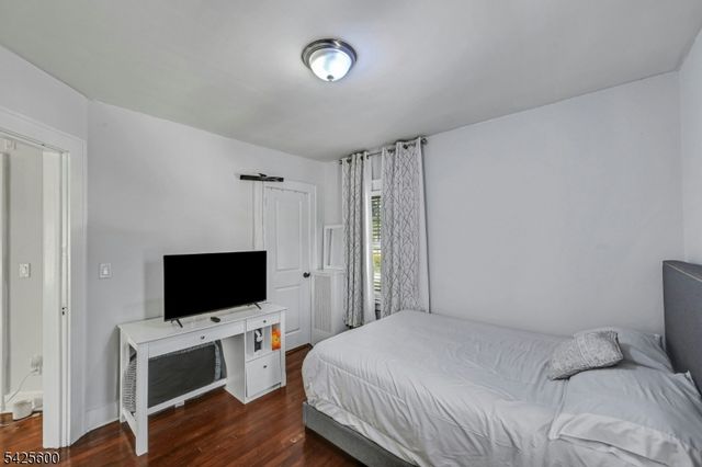 277 Madison Ave, Clifton City, NJ 07011