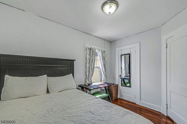 277 Madison Ave, Clifton City, NJ 07011