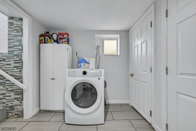 277 Madison Ave, Clifton City, NJ 07011