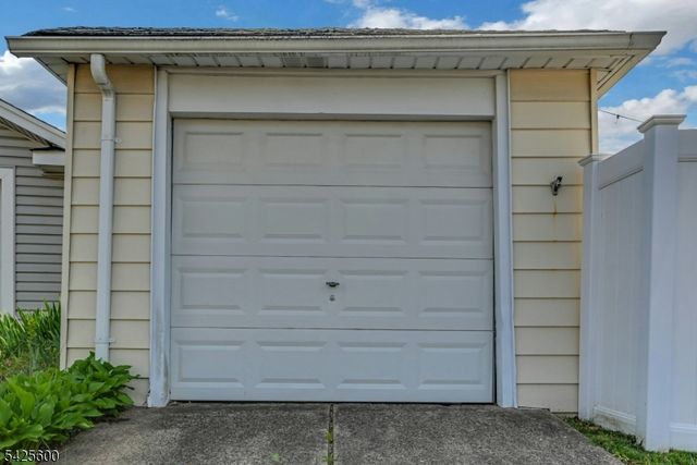 277 Madison Ave, Clifton City, NJ 07011