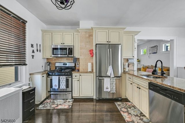 277 Madison Ave, Clifton City, NJ 07011