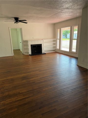 4226 Christie St, Corpus Christi, TX 78415