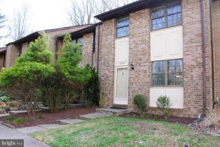 2020 HEADLANDS CIRCLE, Reston, VA 20191