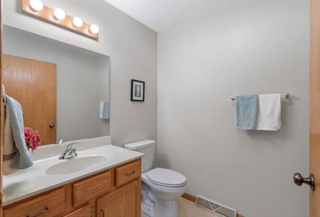 1500 15th Street Street, Baraboo, WI 53913