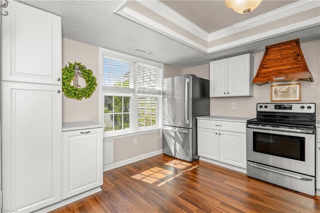 1661 Jameson DR, Virginia Beach, VA 23464