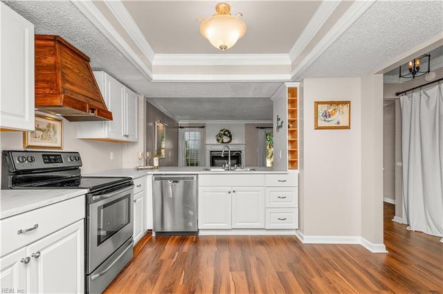 1661 Jameson DR, Virginia Beach, VA 23464