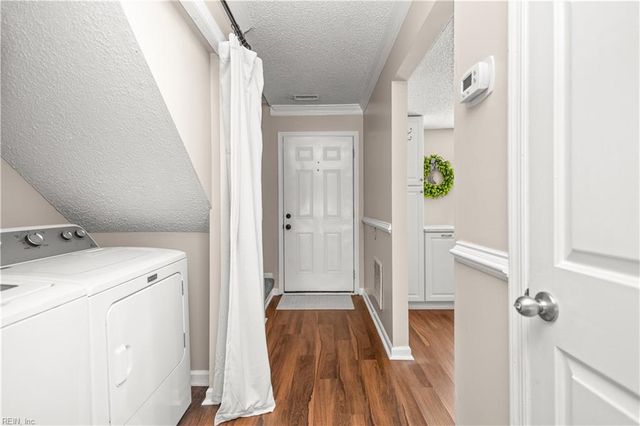 1661 Jameson DR, Virginia Beach, VA 23464