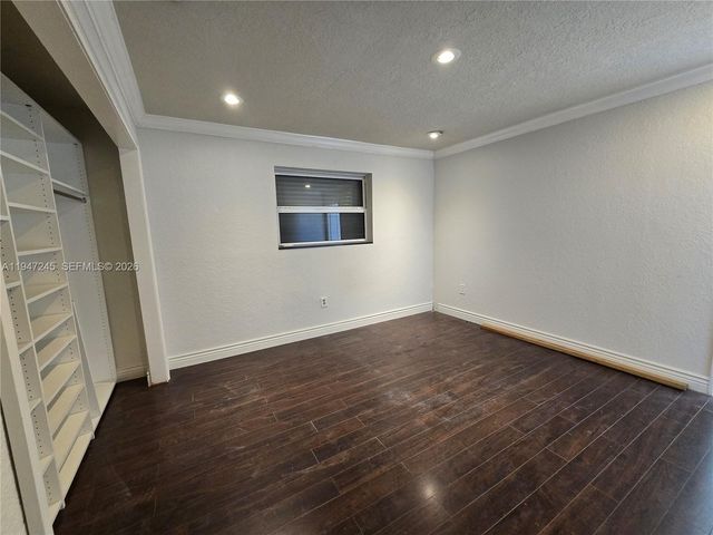 9110 NW 24th Pl 1, Sunrise, FL 33322