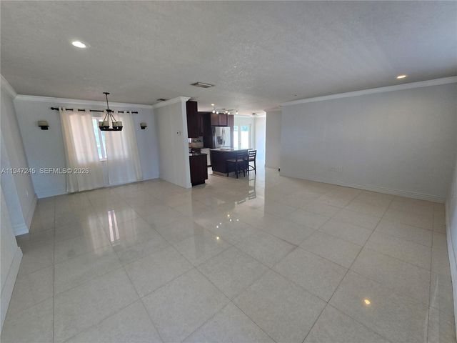 9110 NW 24th Pl 1, Sunrise, FL 33322